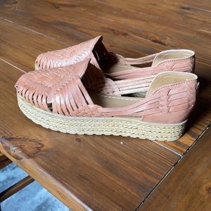 Tan huaraches size 9